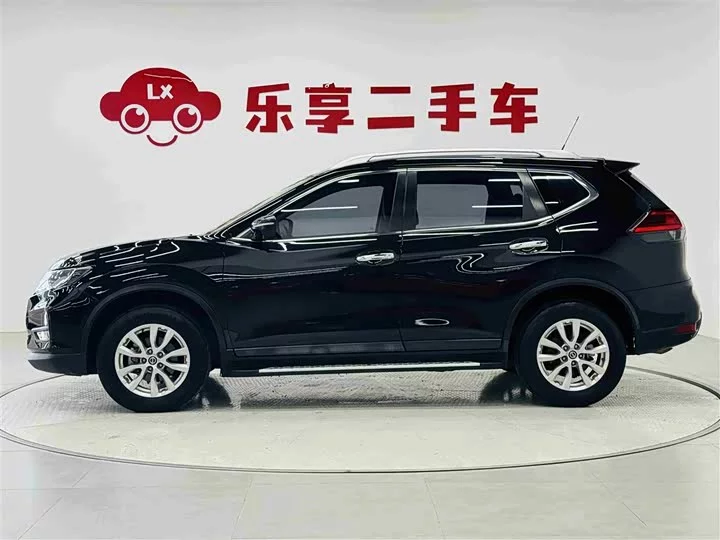 Nissan Qijun