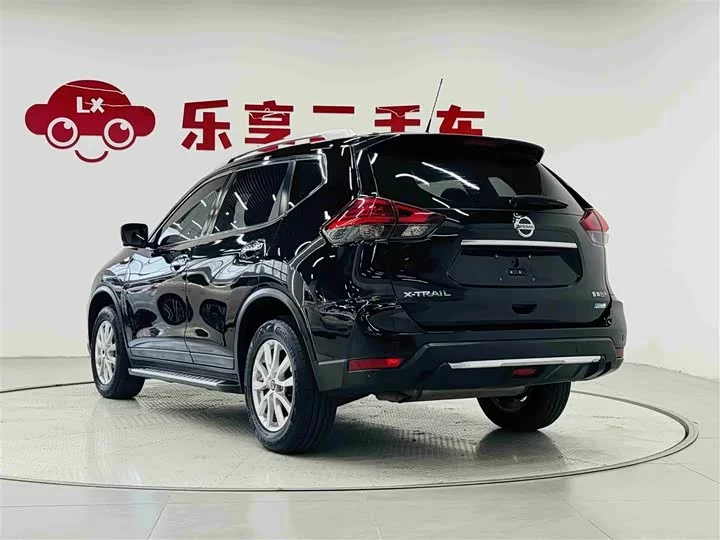 Nissan Qijun