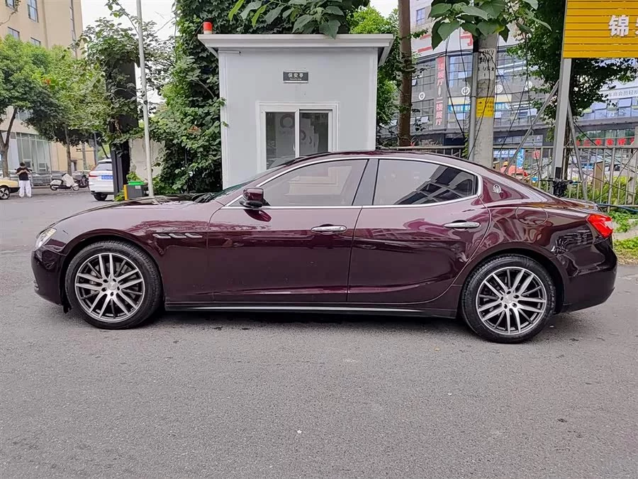 Maserati Ghibli