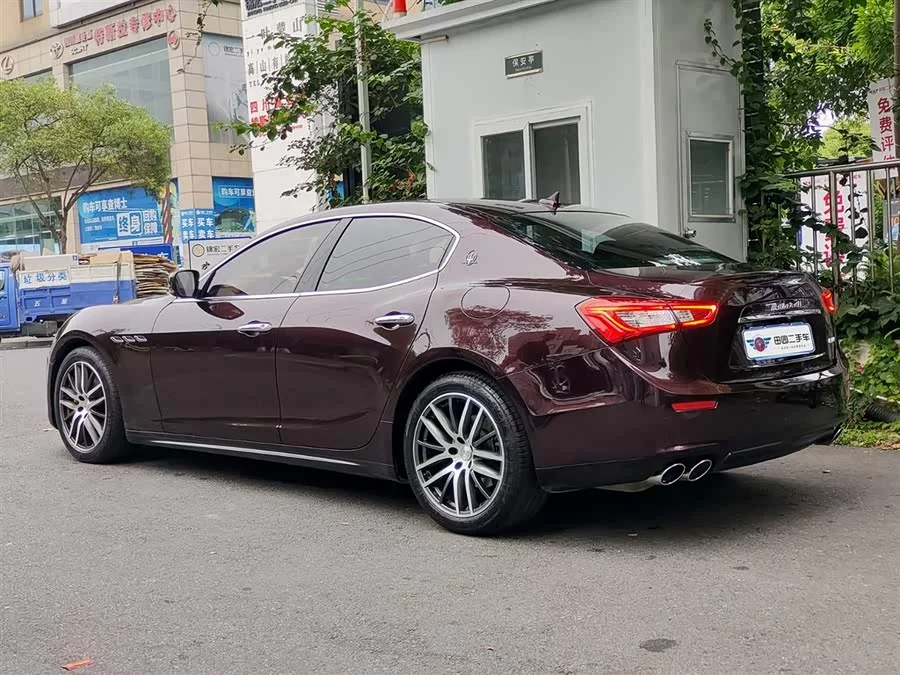 Maserati Ghibli