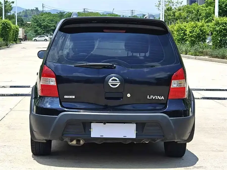 Nissan Livina