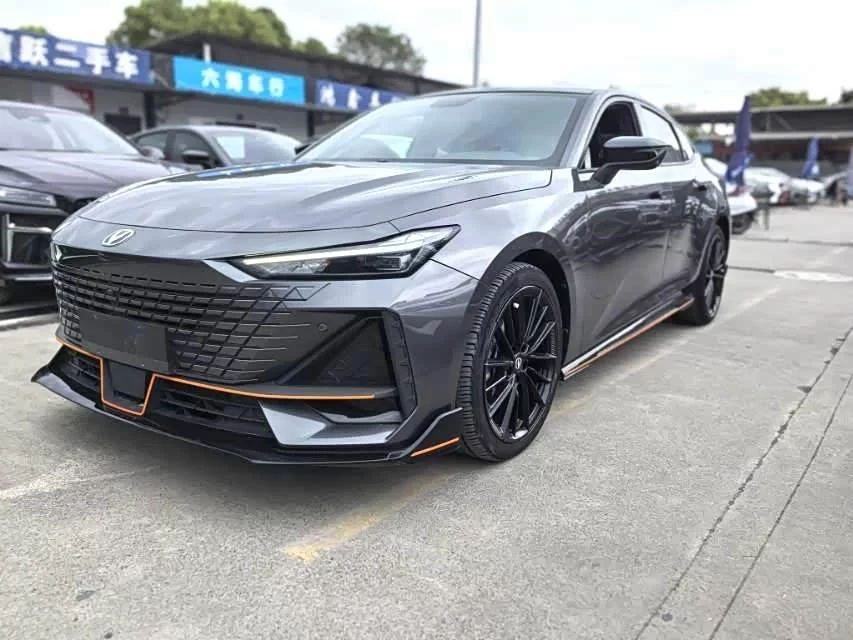 Changan UNI-V