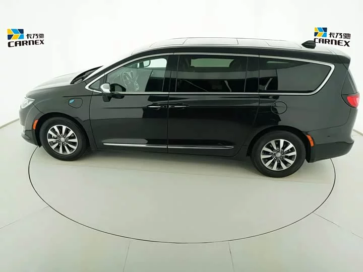 Chrysler Grand Voyager PHEV