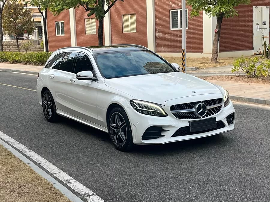 Mercedes-Benz C-Class