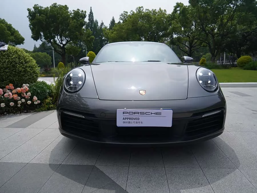 Porsche 911