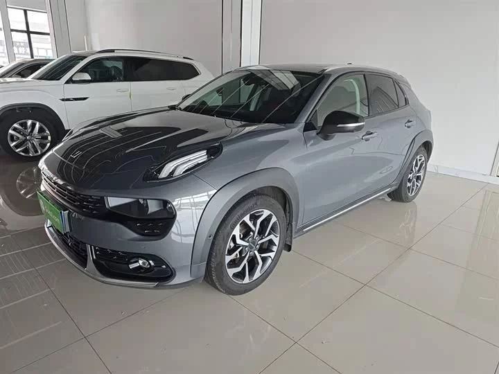 Lynk & Co 02