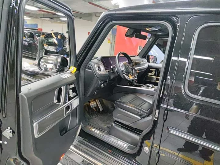Mercedes-Benz G-rated