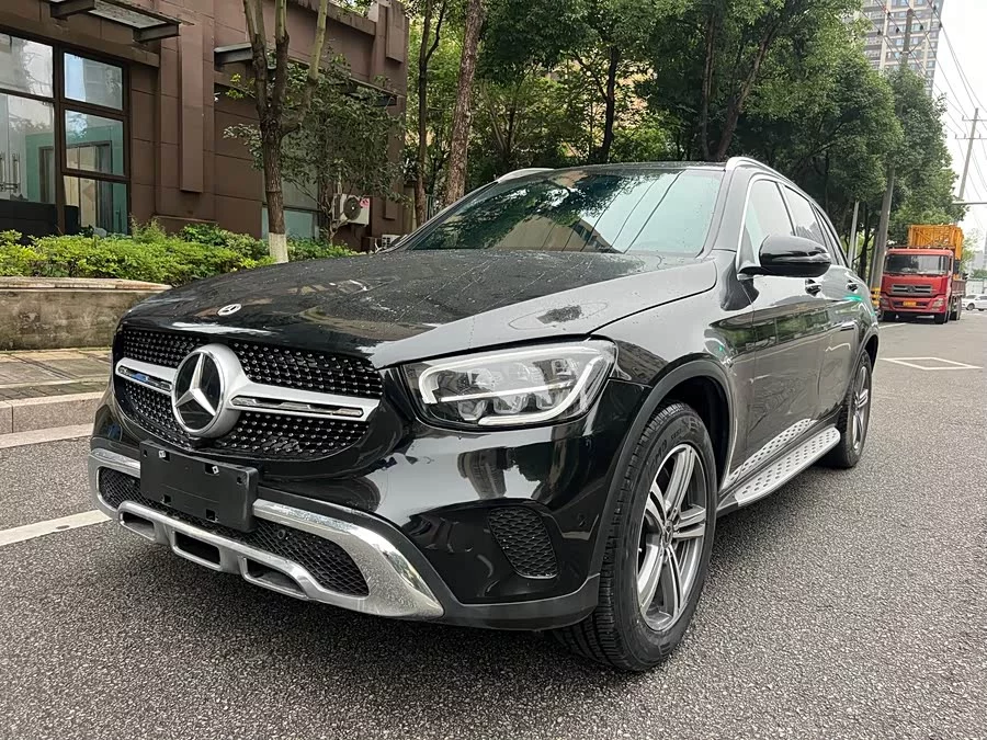 Mercedes Benz GLC
