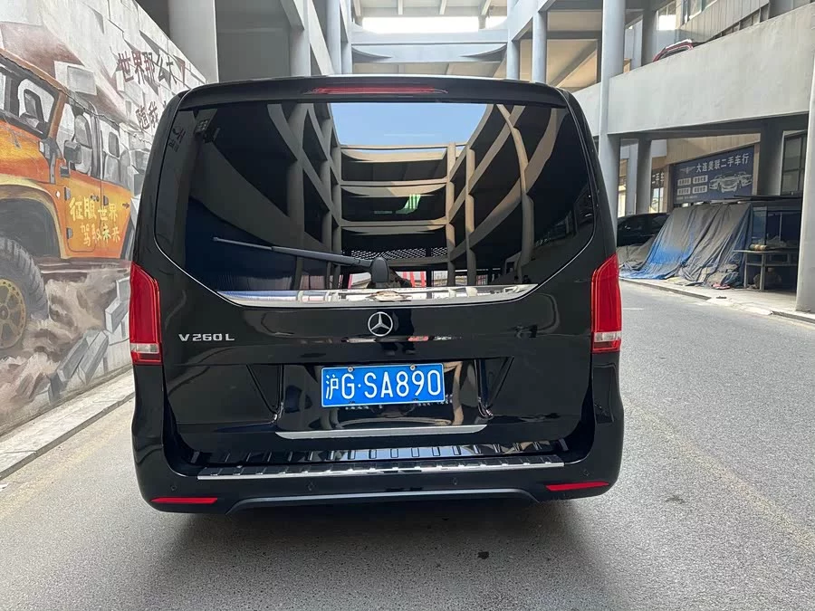 Mercedes Benz Class V