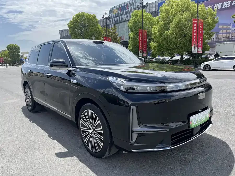 Geely Galaxy M9
