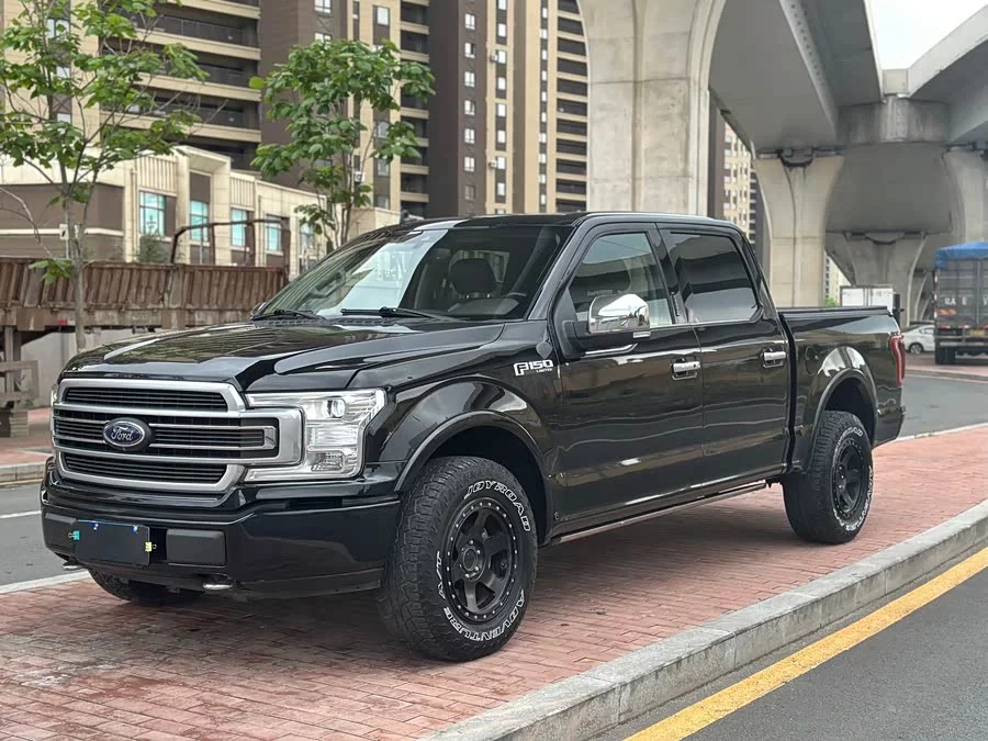 Ford F-150 Raptor