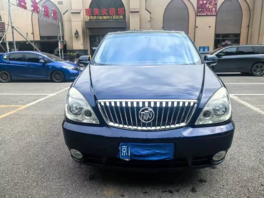 Buick GL8