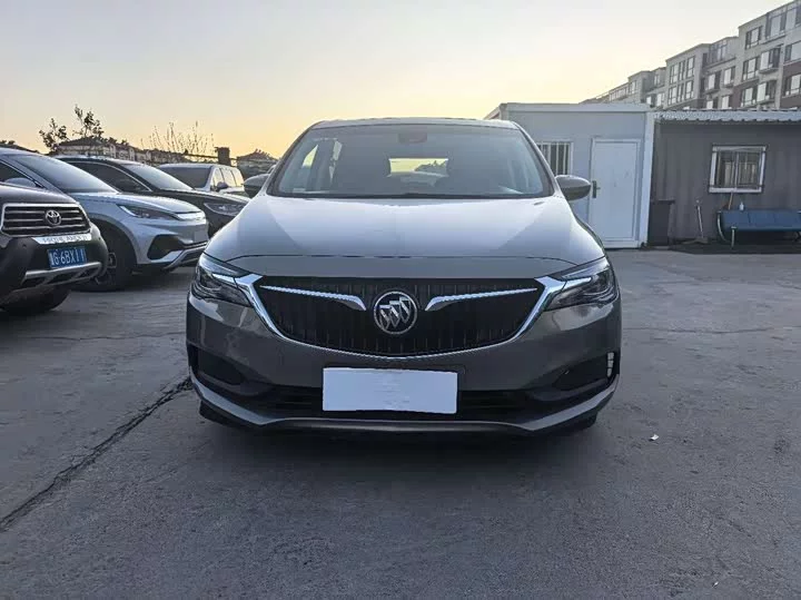 Buick GL6