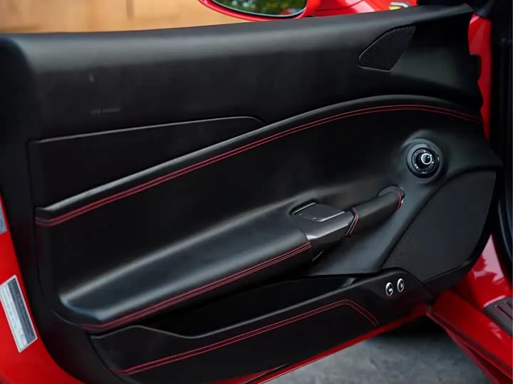 ferrari 488
