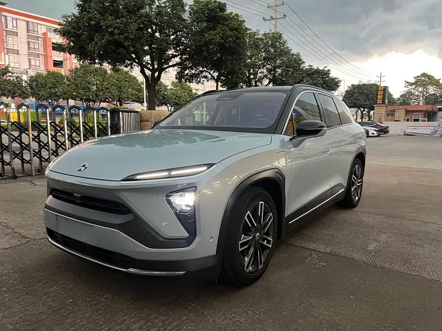 NIO ES6