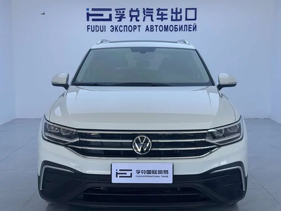 Volkswagen Tiguan L