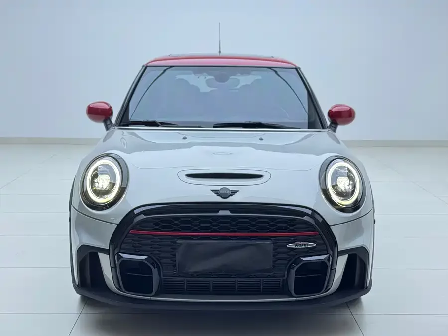 MINI JCW