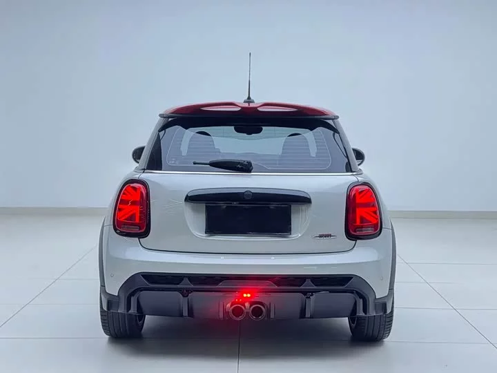 MINI JCW