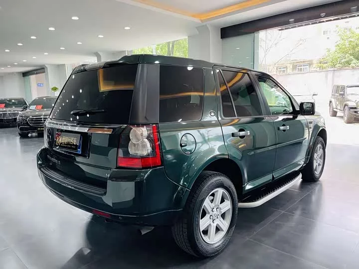 Land Rover Freelander 2