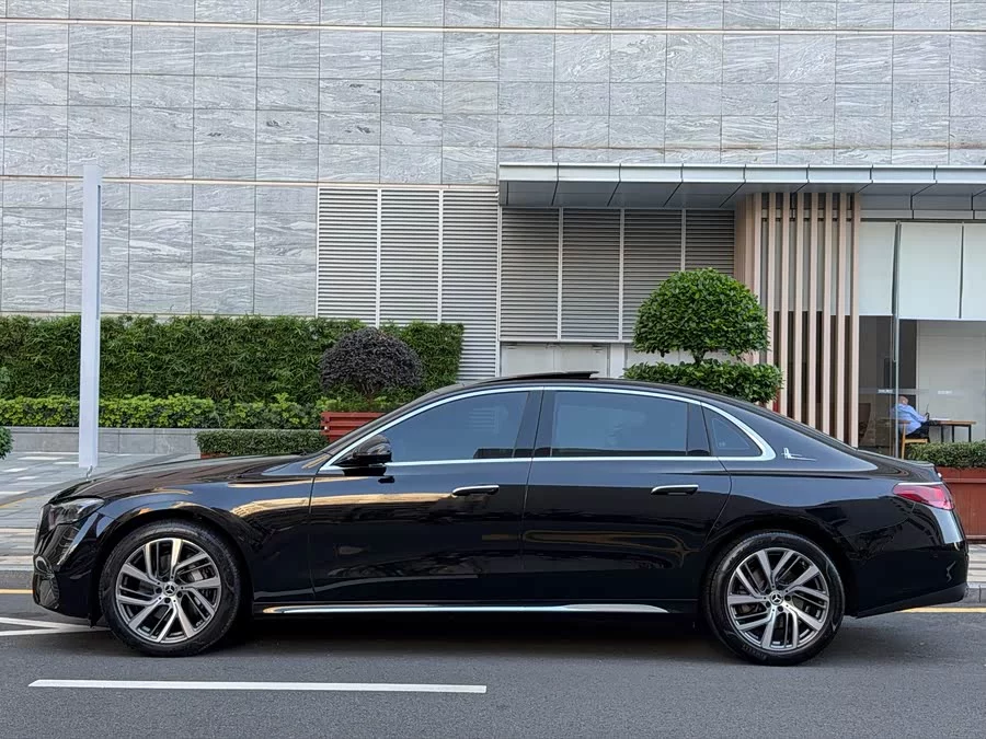 Mercedes Benz E-Class