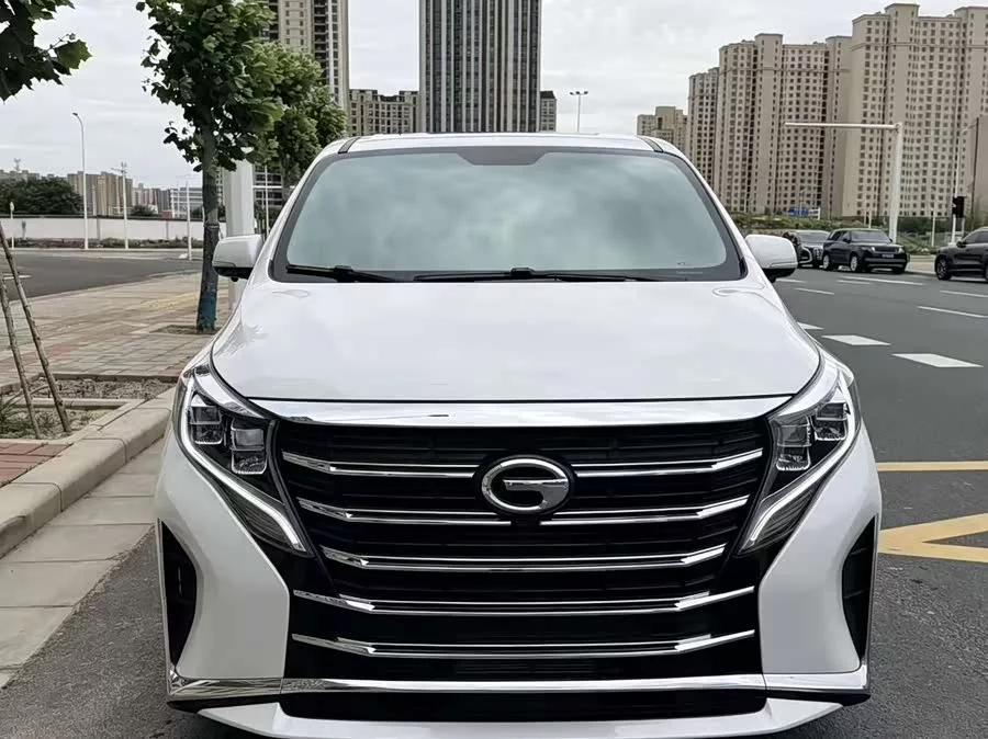 GAC Trumpchi M8