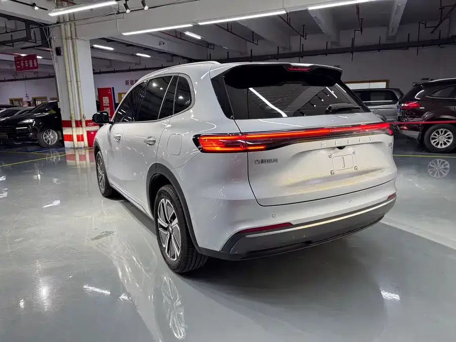 Geely Galaxy Starship 7