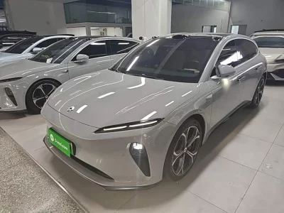 NIO ET5T