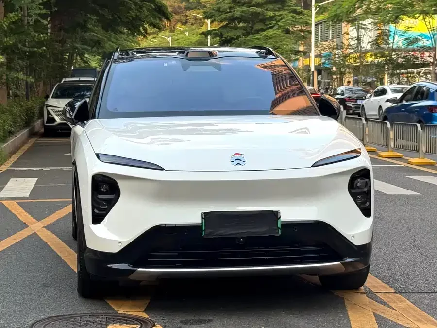 NIO ES7