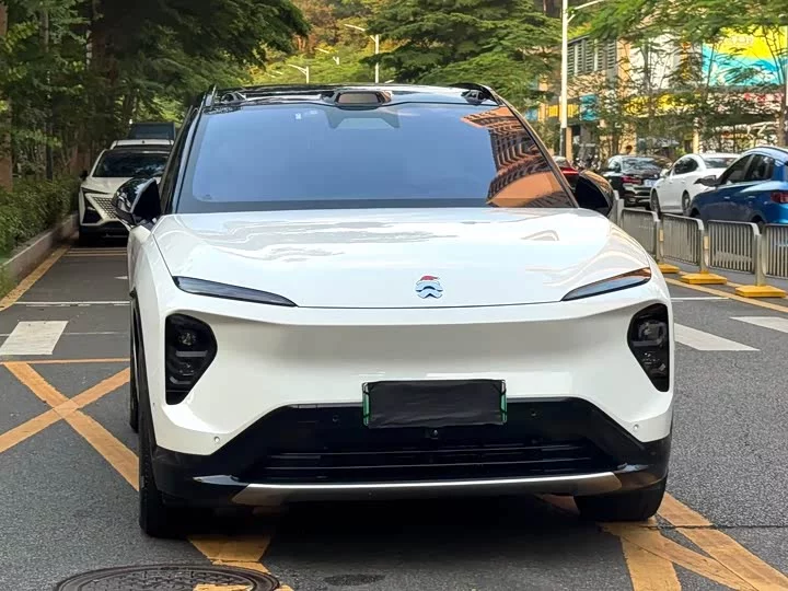NIO ES7