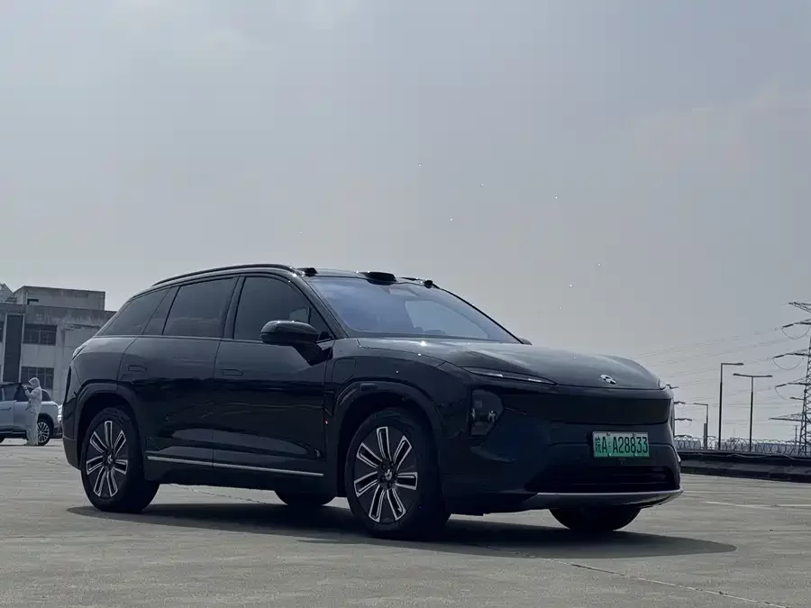 NIO ES7