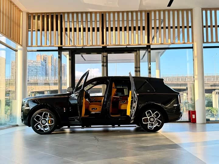 Rolls Royce Cullinan