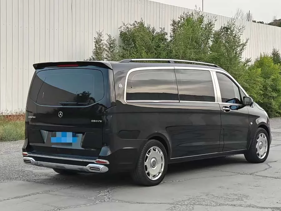 Mercedes Benz Vito