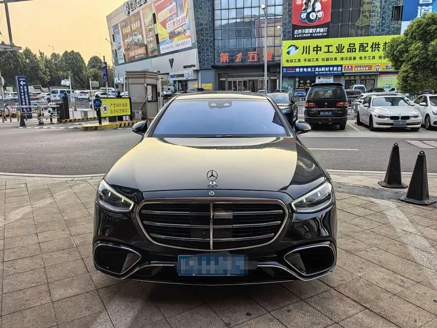 Mercedes Benz S class