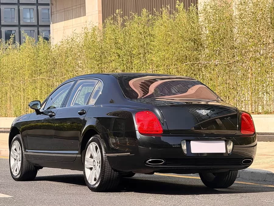 Bentley Flying Spur