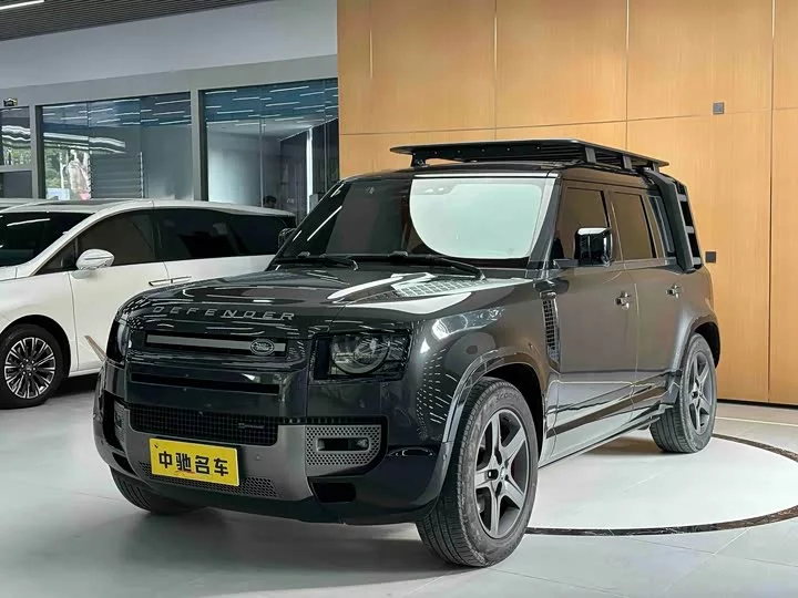 Land Rover guard