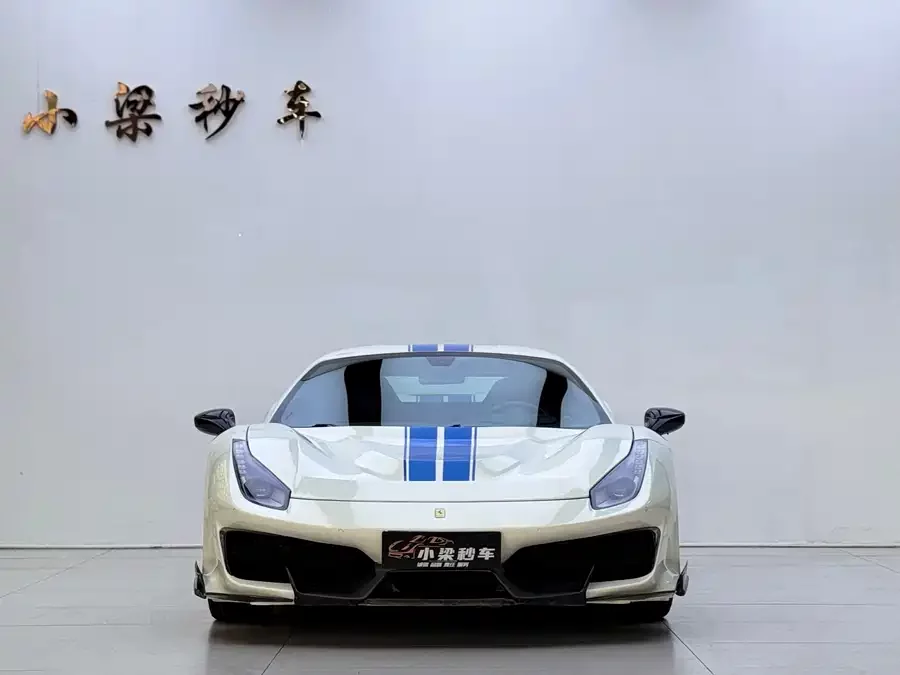 Ferrari 488