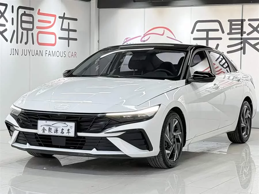 Hyundai Elantra