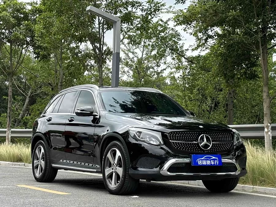 Mercedes Benz GLC