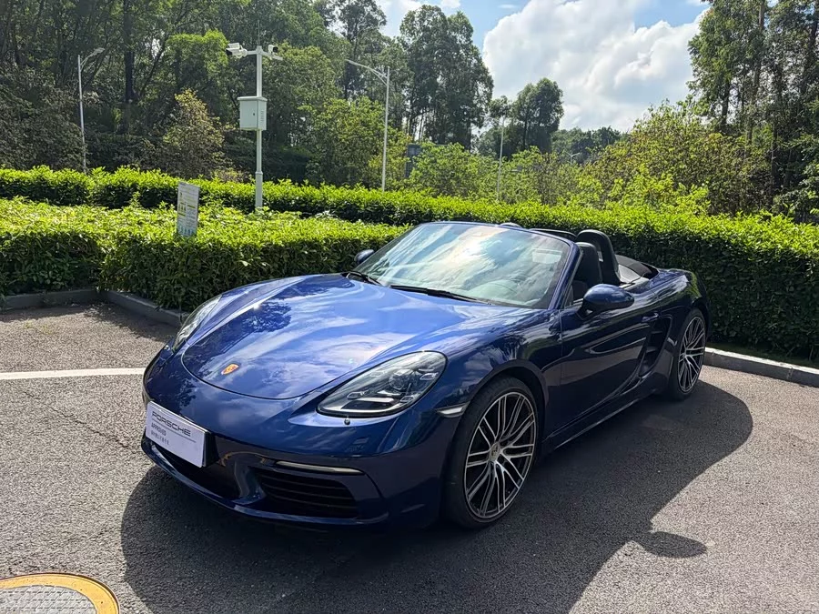 Porsche 718