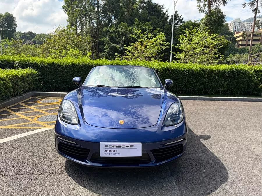 Porsche 718