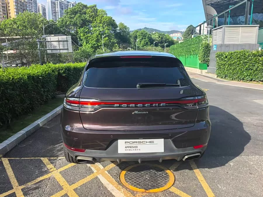 Porsche Macan
