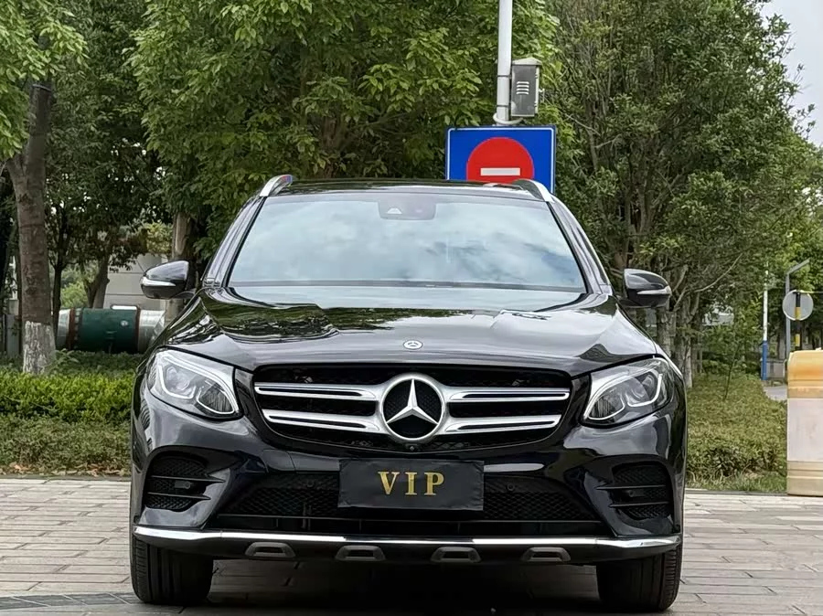 Mercedes Benz GLC