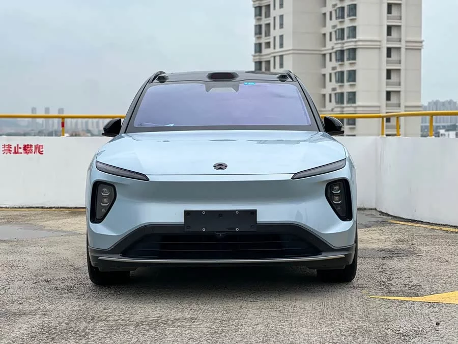 NIO ES6