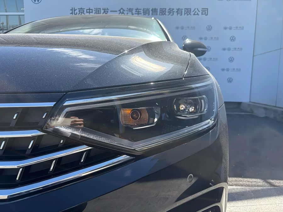 Volkswagen Magotan