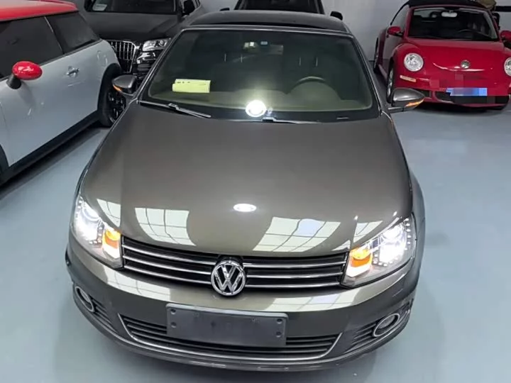 Volkswagen Eos