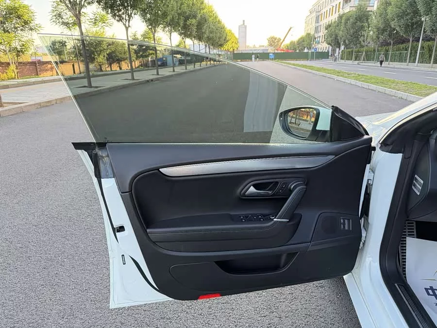 Volkswagen FAW- CC