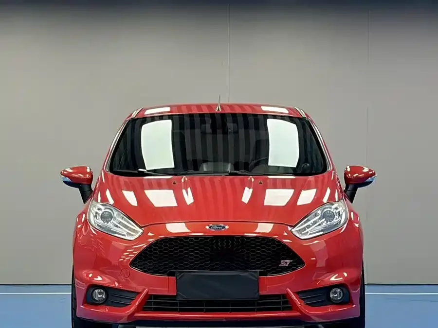Ford Carnival