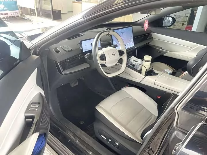 Dongfeng eπ007