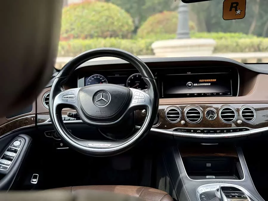 Mercedes Benz S class
