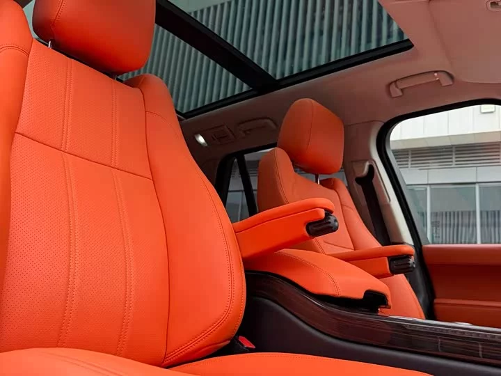 Land Rover range rover